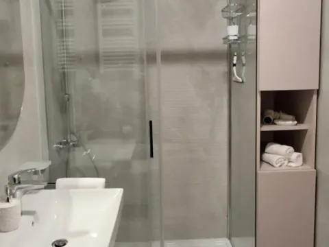 Rent, one bedroom apartment, 47m², Central Point, Podgorica - image 11