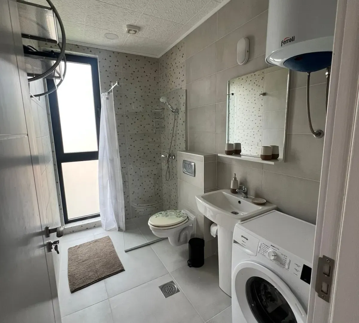 Prodaja, dvosoban stan, 66m², Tivat, Crna Gora