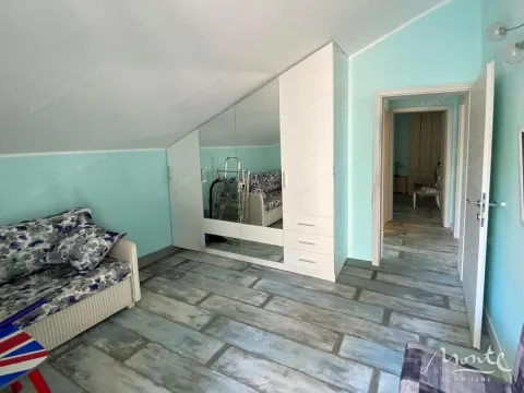 Prodaja, četvorosoban stan, 98m², Sveti Stefan, Budva - image 9