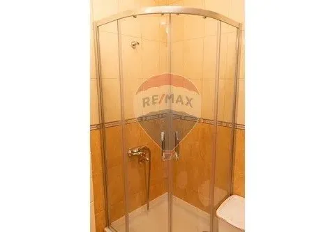 Izdavanje, trosoban stan, 89m², Kruševac, Podgorica - image 9