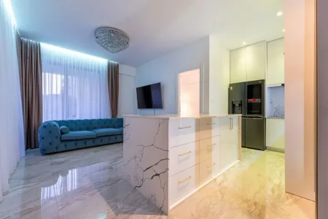 Sale, one bedroom apartment, 56m², Rafailovići, Budva - image 4