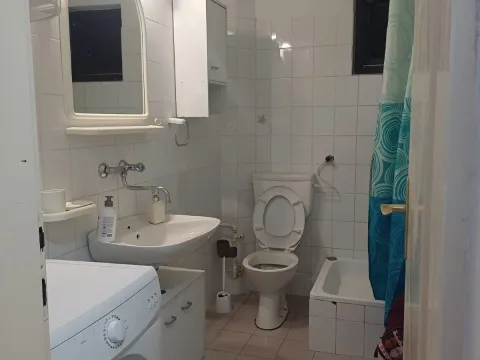 Izdavanje, jednosoban stan, 42m², Bijeli Do, Budva - image 5