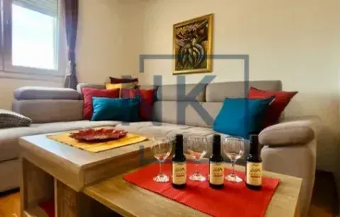 Prodaja, jednosoban stan, 42m², City Kvart, Podgorica - image 4