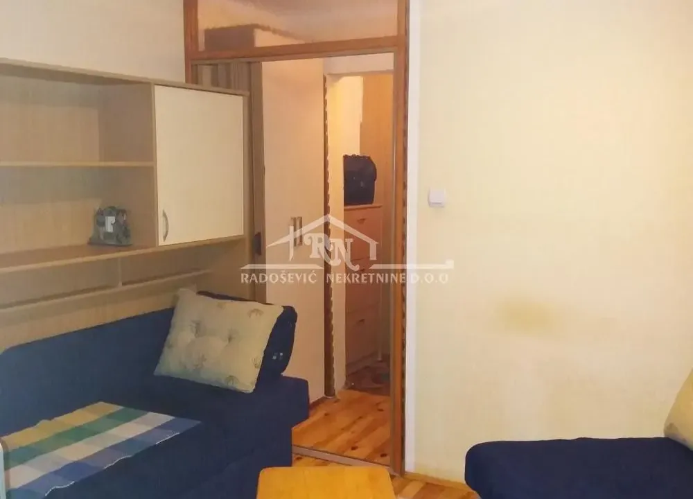 Rent, apartment, 26m², Čukarica, Beograd