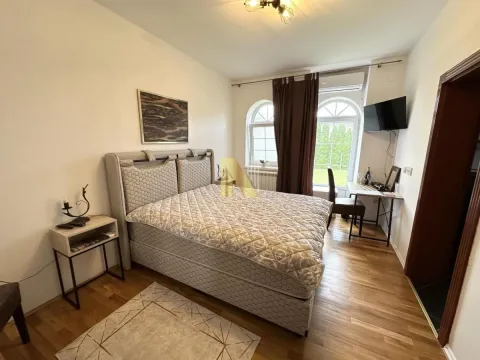 Rent, house, 140m², Tatarsko brdo, Petrovaradin - image 8