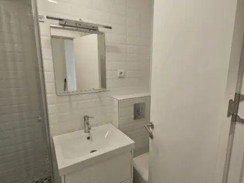 Izdavanje, jednosoban stan, 32m², Cvetni Trg, Vračar Sve Podlokacije - image 8