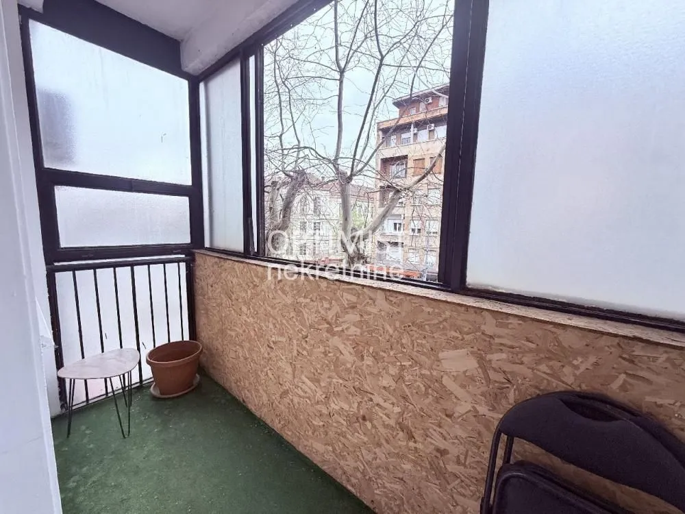 Rent, two bedroom apartment, 38m², Stari Grad, Beograd