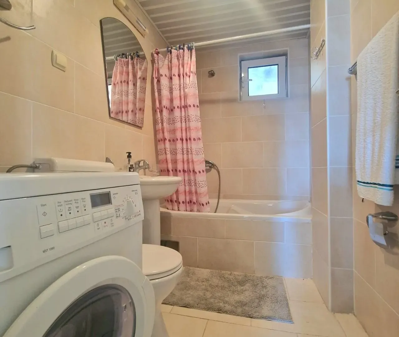 Sale, one bedroom apartment, 48m², Petrovac, Budva
