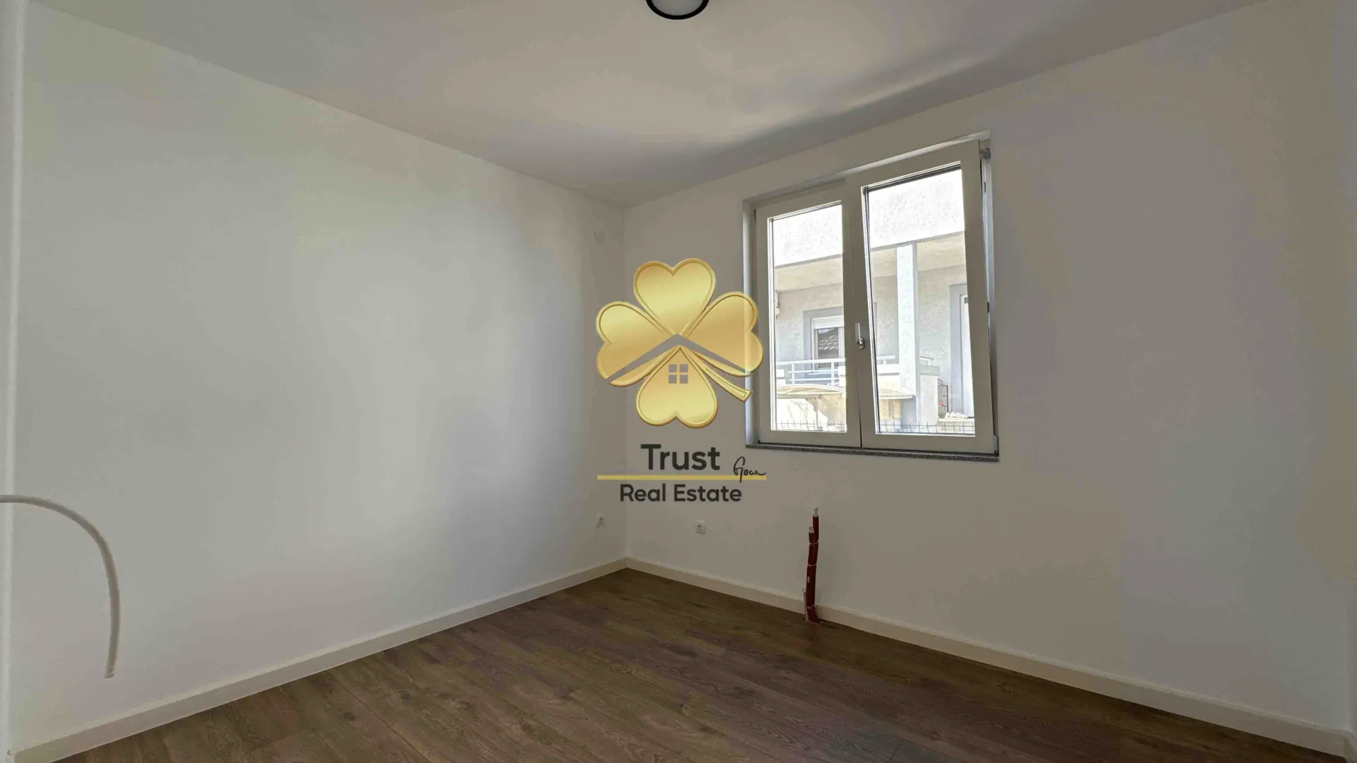 Rent, house, 170m², Murtovina, Podgorica