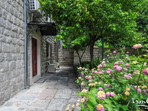 Prodaja, kuća, 415m², Dobrota, Kotor - image 14