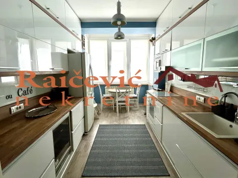 Sale, three bedroom apartment, 80m², Centar, Stara Pazova - image 3