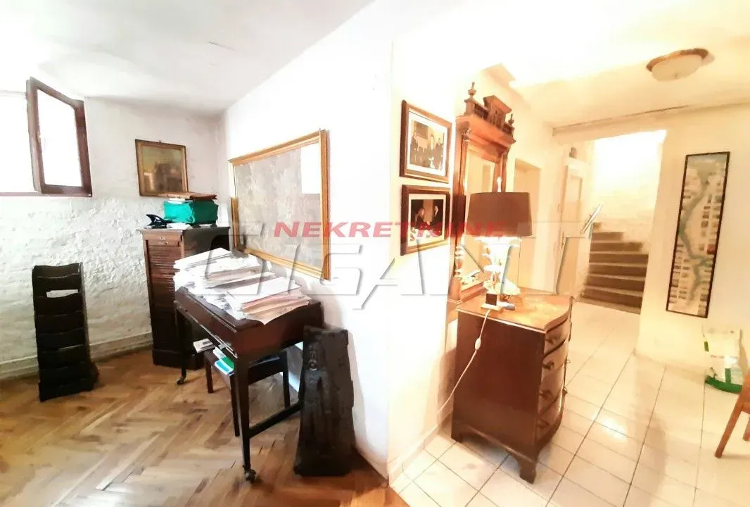 Prodaja, poslovni prostor, 66m², Vračar Hram, Vračar Sve Podlokacije