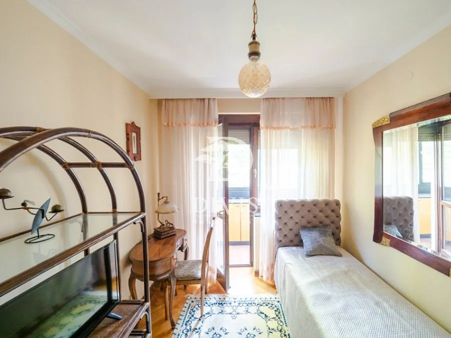 Rent, apartment, 126m², Savski Venac, Beograd