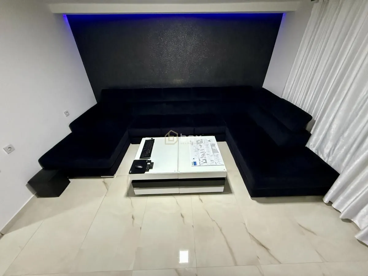 Sale, house, 200m², Pantelej, Niš