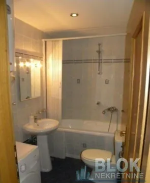 Rent, three bedroom apartment, 140m², Preko Morače, Podgorica - image 12