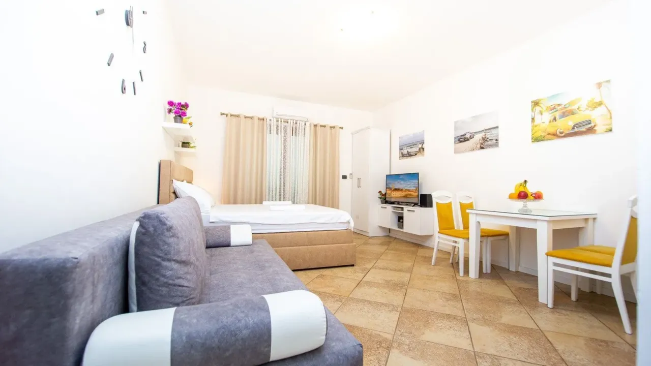 Sale, studio apartment, 37m², Rafailovići, Budva