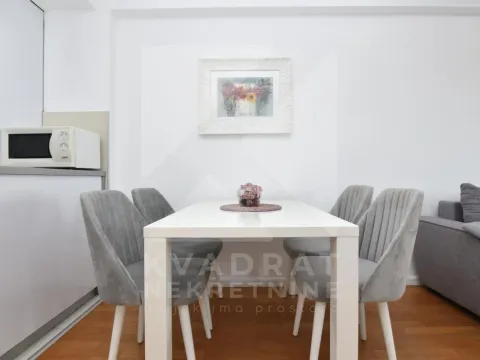 Prodaja, jednosoban stan, 56m², Stari Aerodrom, Podgorica - image 3