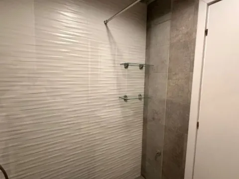 Izdavanje, dvosoban stan, 60m², Pobrežje, Podgorica - image 5