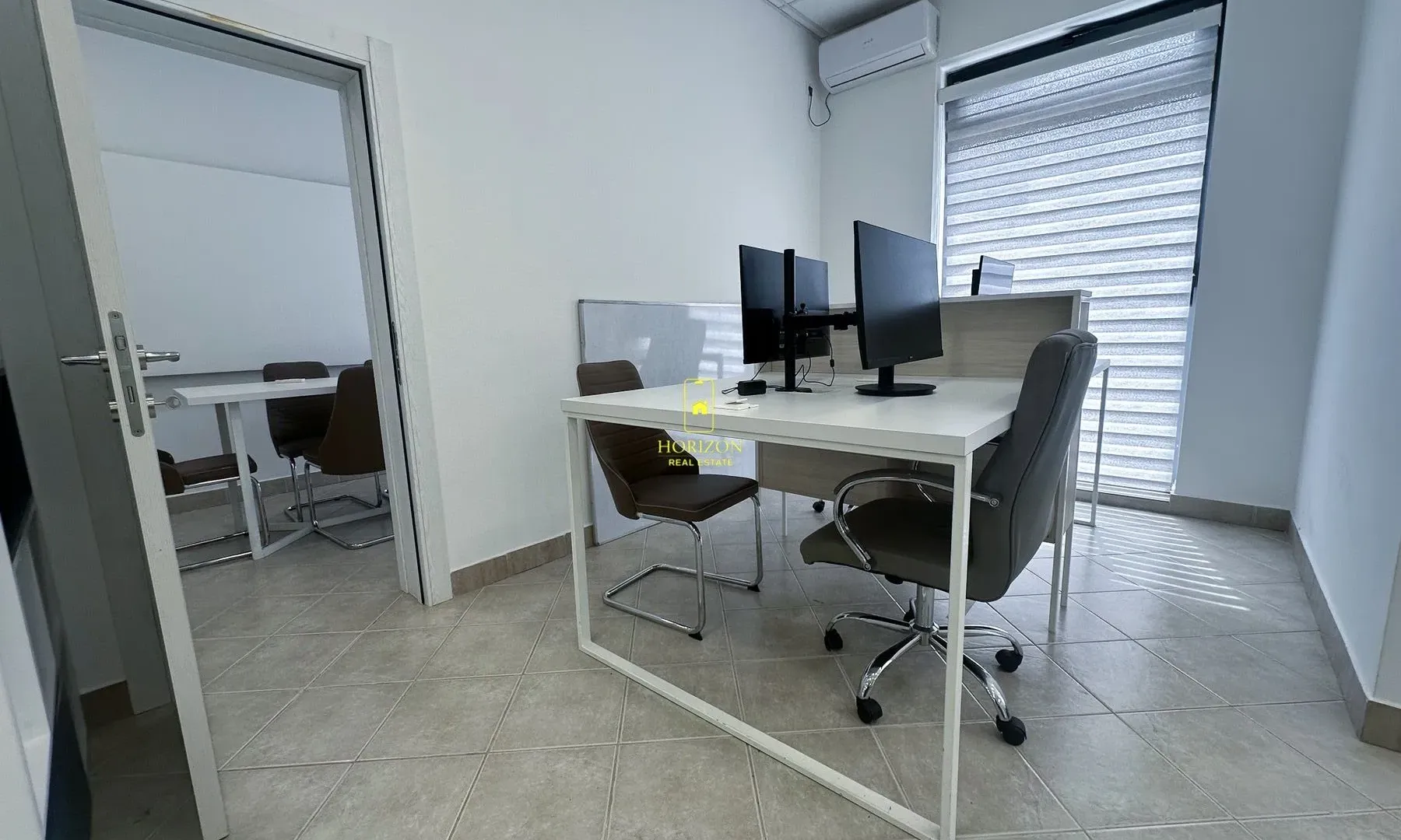Rent, office space, 100m², Stari Aerodrom, Podgorica