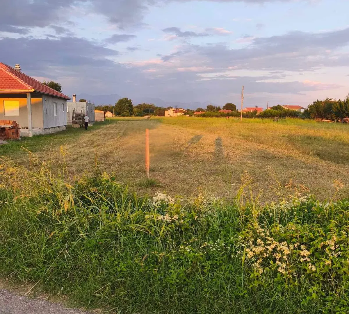 Prodaja, plac, 930m², Zeta, Podgorica