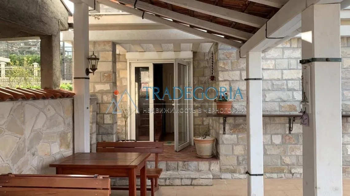 Prodaja, ugostiteljski objekat, 224m², Bečići, Budva