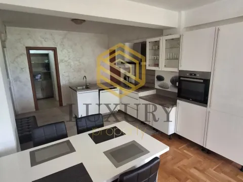Izdavanje, dvosoban stan, 85m², Preko Morače, Podgorica - image 2