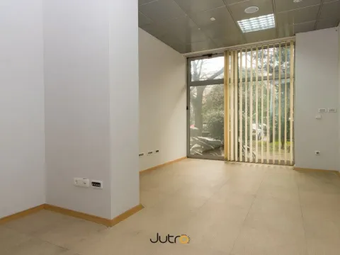 Izdavanje, poslovni prostor, 120m², Podgorica, Crna Gora - image 6