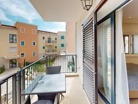 Prodaja, stan, 38m², Luštica Bay, Tivat - image 6