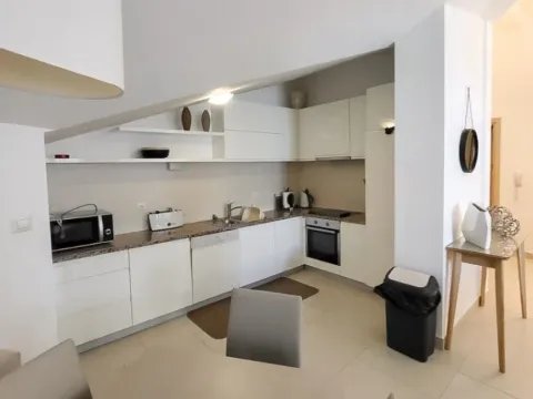 Prodaja, dvosoban stan, 94m², Morinj, Kotor - image 7