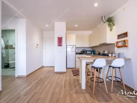 Sale, apartment, 54m², Tivat, Crna Gora - image 8