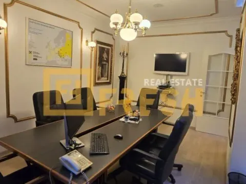 Izdavanje, poslovni prostor, 40m², Centar, Podgorica - image 2