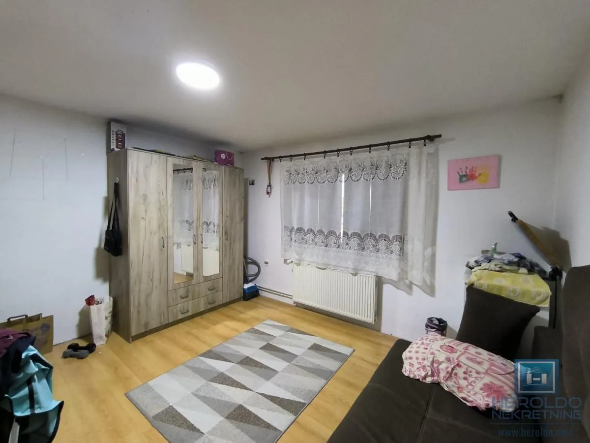 Prodaja, kuća, 163m², Ćuprija, Srbija