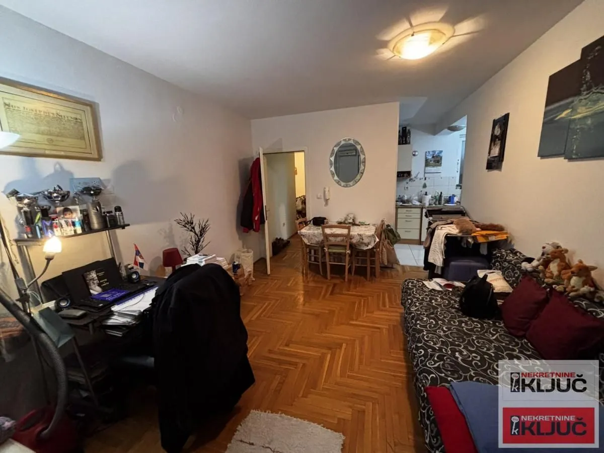 Prodaja, dvosoban stan, 62m², Grbavica, Novi Sad Sve Podlokacije