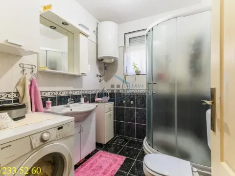 Sale, house, 247m², Palilula Sve Podlokacije, Beograd - image 12