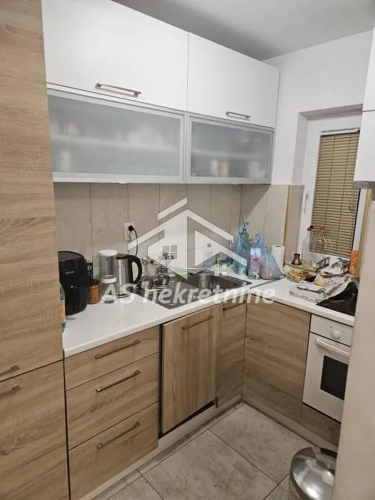 Izdavanje, trosoban stan, 80m², Bogoslovija, Palilula Sve Podlokacije