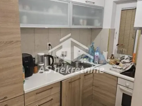 Izdavanje, trosoban stan, 80m², Bogoslovija, Palilula Sve Podlokacije - image 7