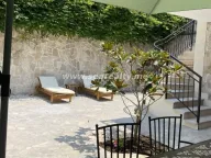 Izdavanje, kuća, 145m², Herceg Novi, Crna Gora - image 2