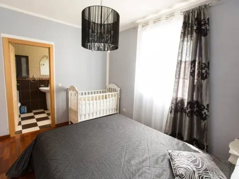 Sale, three bedroom apartment, 90m², Petrovac, Budva - image 9