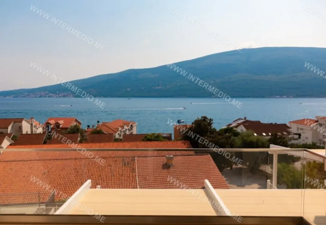 Sale, apartment, 87m², Baošići, Herceg Novi