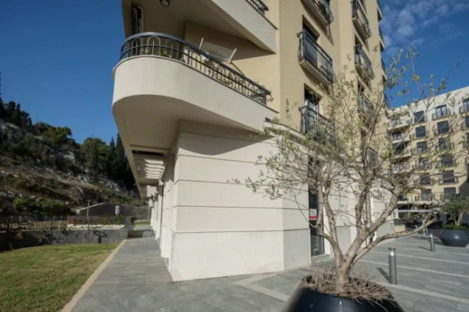 Rent, office space, 126m², Ljubović, Podgorica