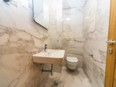 Izdavanje, dvosoban stan, 72m², Podgorica, Crna Gora - image 13