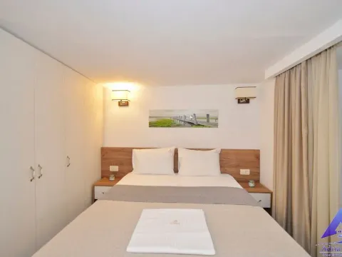Prodaja, jednosoban stan, 52m², Grad, Kotor - image 5