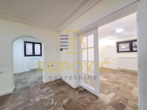 Rent, four bedroom apartment, 65m², Lekino Brdo, Voždovac Sve Podlokacije - image 2