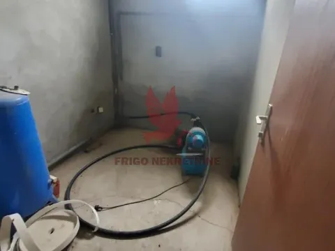 Prodaja, kuća, 900m², Mladenovac, Beograd - image 15