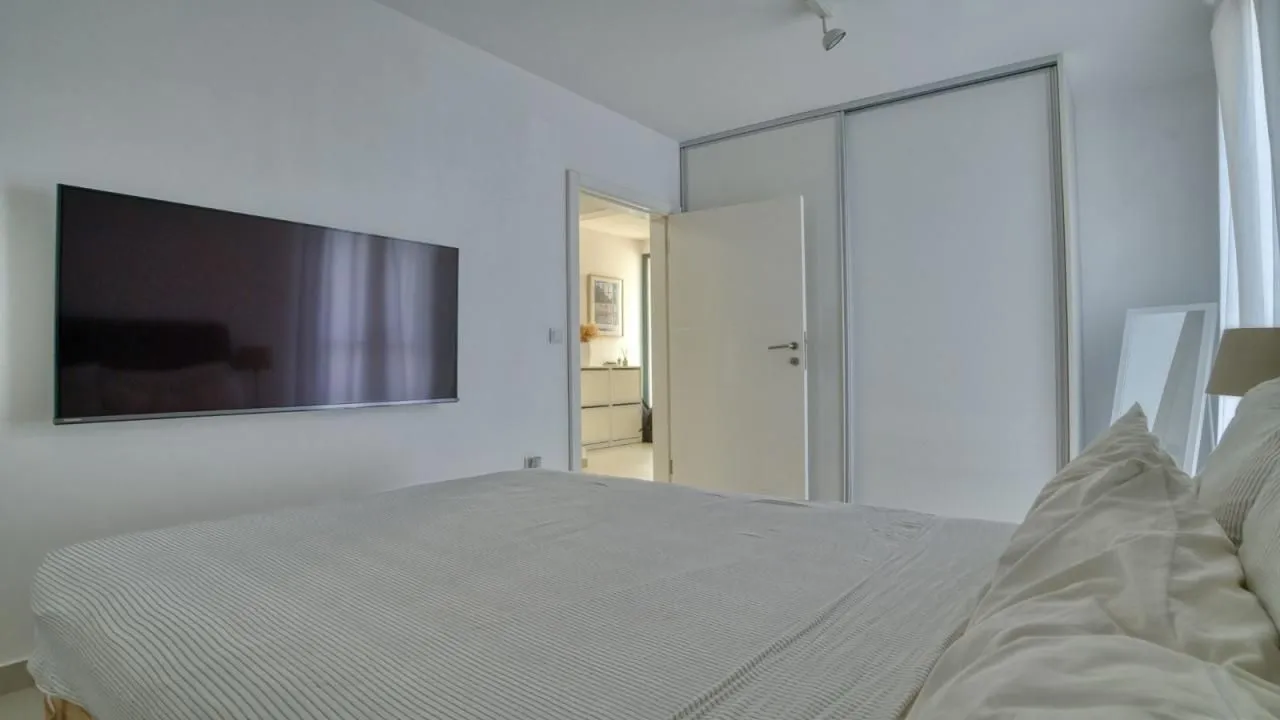 Prodaja, četvorosoban stan, 110m², Đenovići, Herceg Novi