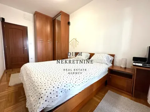 Izdavanje, jednosoban stan, 60m², Stari Aerodrom, Podgorica - image 12