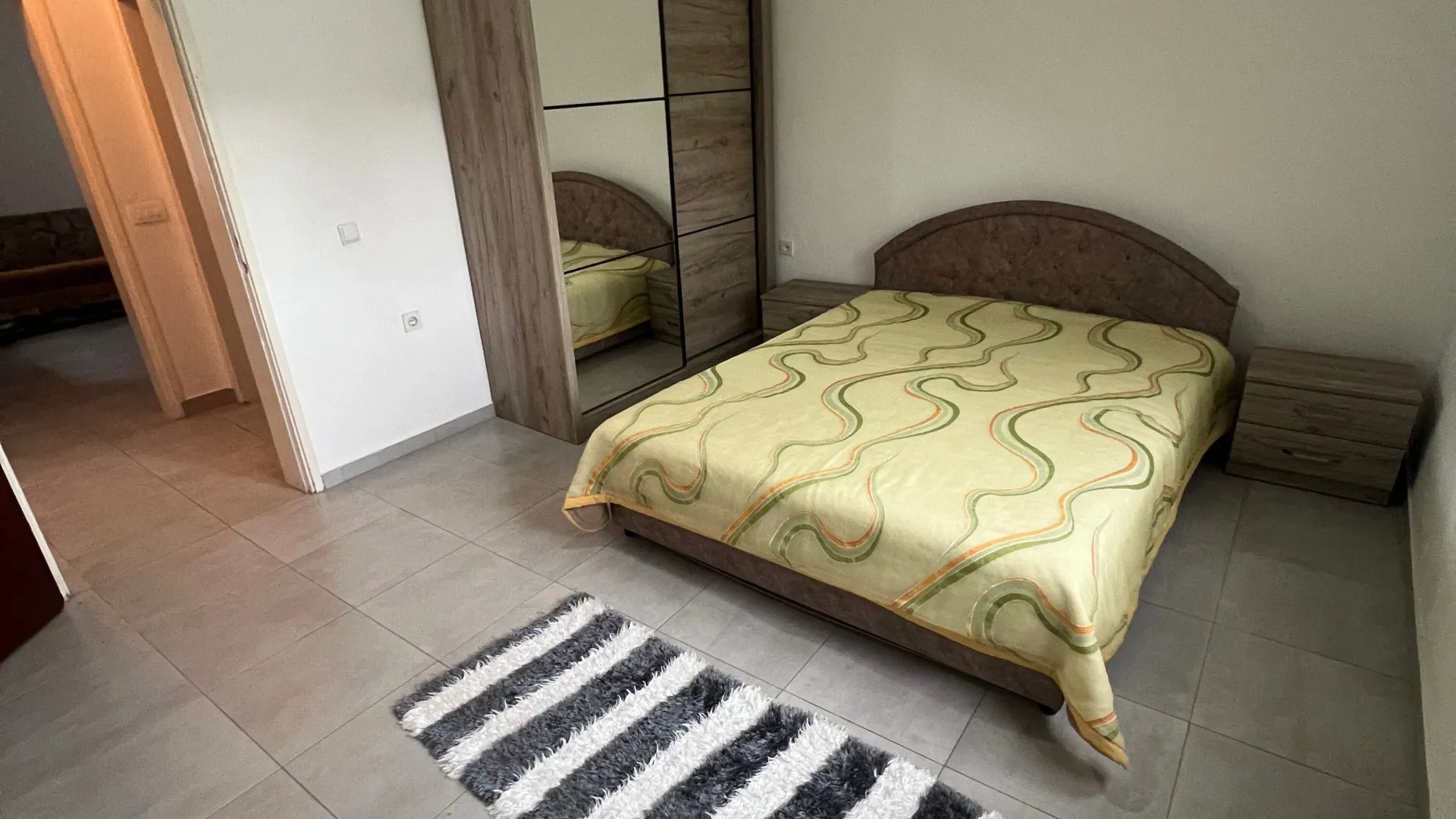 Rent, two bedroom apartment, 60m², Tomba, Bar
