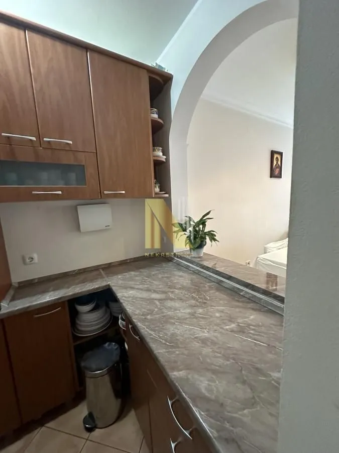 Prodaja, trosoban stan, 79m², Adamovićevo Naselje, Novi Sad Sve Podlokacije