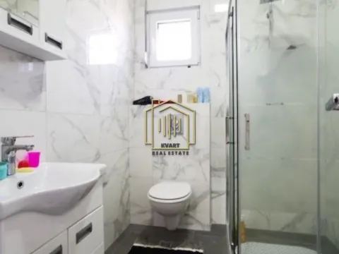 Sale, house, 75m², Tološi, Podgorica - image 7