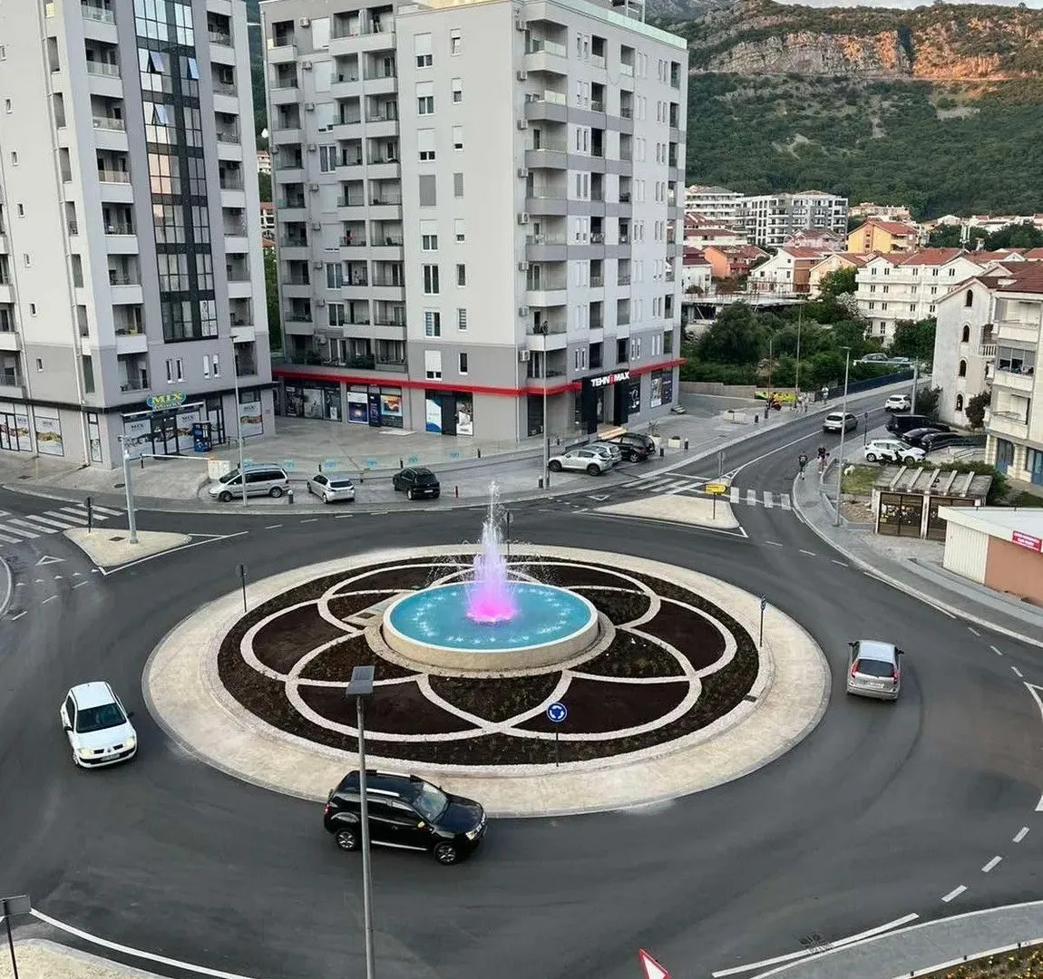 Rent, one bedroom apartment, 50m², Rozino, Budva